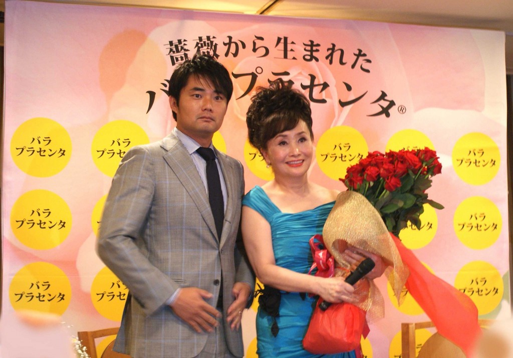 世界初の薔薇プラセンタ -銀座トマト | 美容経済新聞