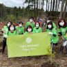 ボタニカルビュティーケアブランド「イヴ・ロシェ」植樹活動に3,764本分の苗木を寄付