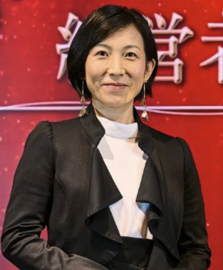 勅使河原郁恵様
(元ショートトラックスピードスケート日本代表
オリンピック 3 大会連続出場アスリート
一般社団法人ナチュラルボディーバランス協会代表理事)